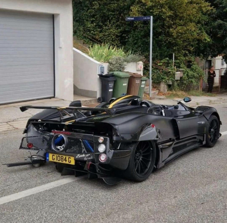 Pagani Zonda c12 Trunk