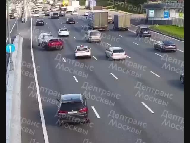 Массовая авария на МКАД