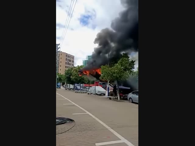 Старое борется с новым